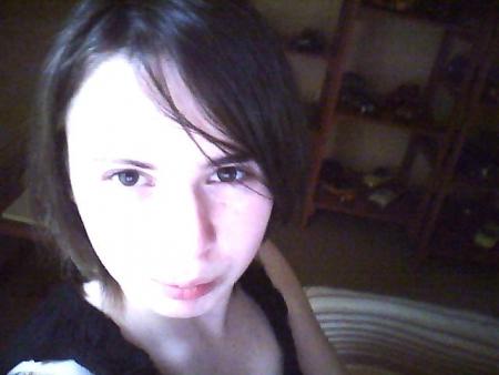                                                <    MOI       >